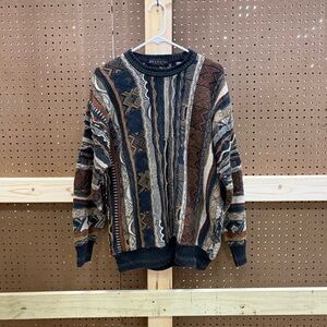 ITEM#55 Men’s brandini le collezioni coogi style size Large 22x27